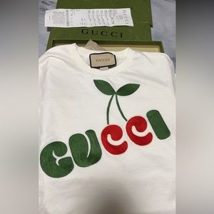 Authentic Gucci crop Tee